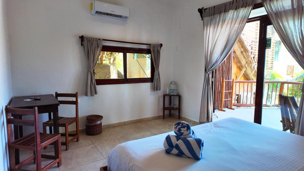 Playa Canek Beachfront Eco Hotel Tulum Pueblo Buitenkant foto