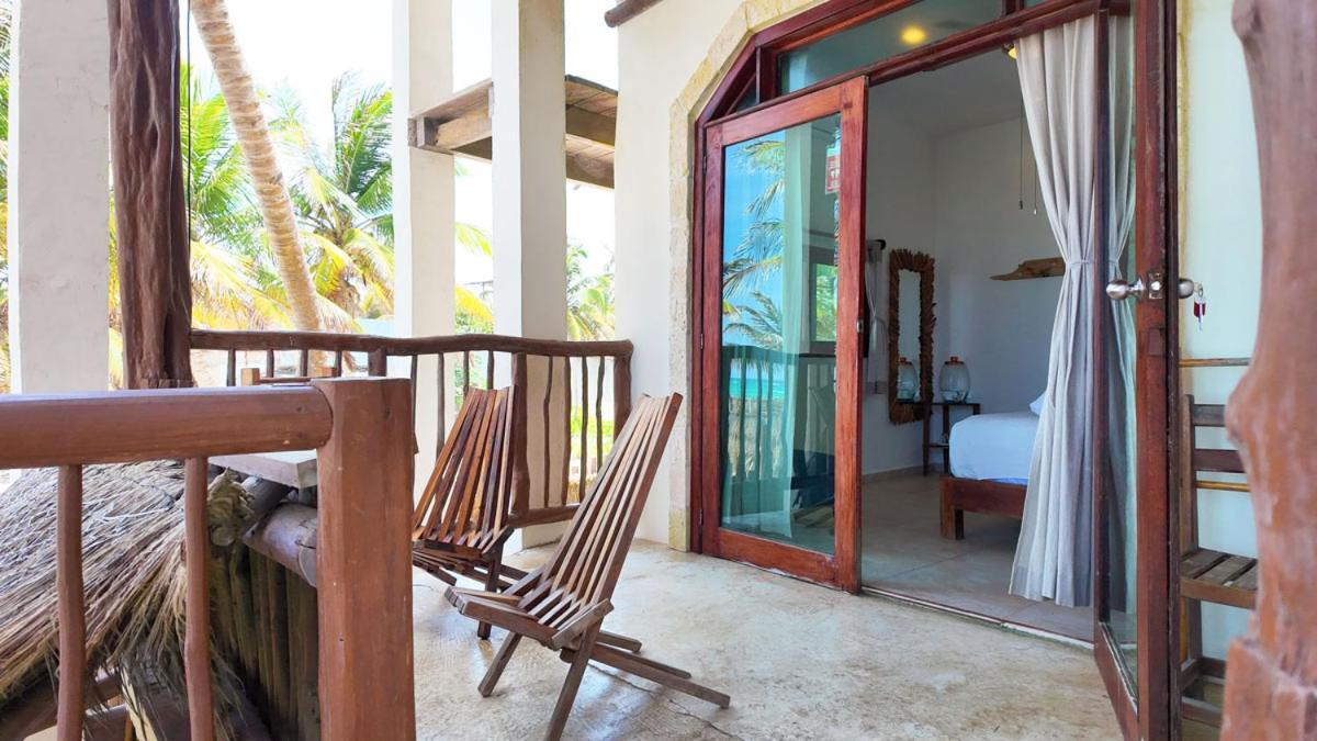 Playa Canek Beachfront Eco Hotel Tulum Pueblo Buitenkant foto