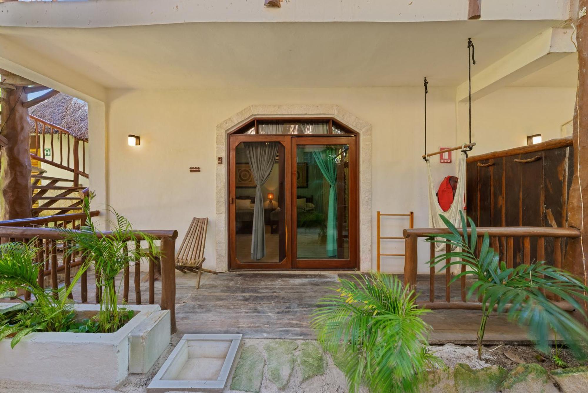Playa Canek Beachfront Eco Hotel Tulum Pueblo Buitenkant foto