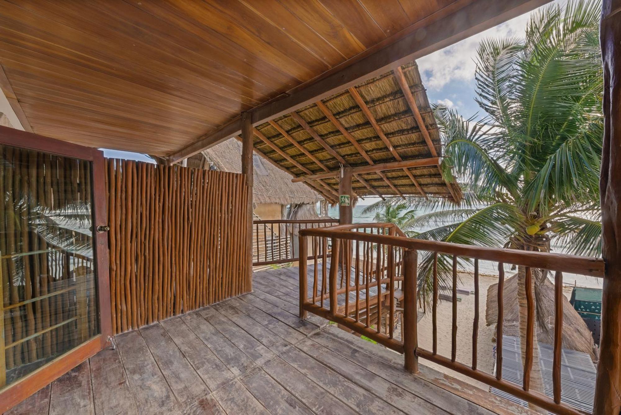 Playa Canek Beachfront Eco Hotel Tulum Pueblo Buitenkant foto